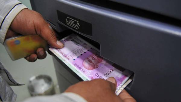  ஏடிஎம் இயந்திரங்கள்