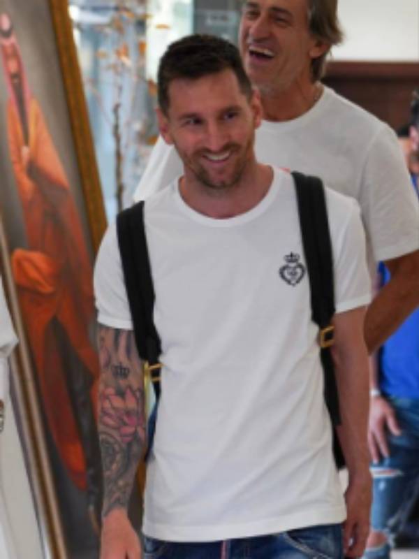 விசிட் சவூதி விசிட் சவூதி