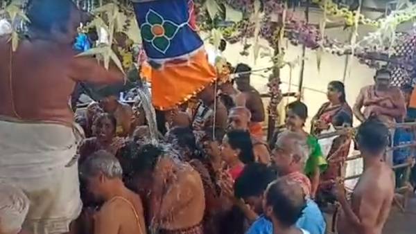 Devotees holy bath Karthigai Amavasai Kumbakonam Sridhara Ayyaval Matt well Ganges overflows 