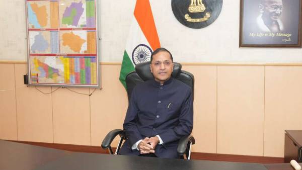  சரமாரி கேள்வி