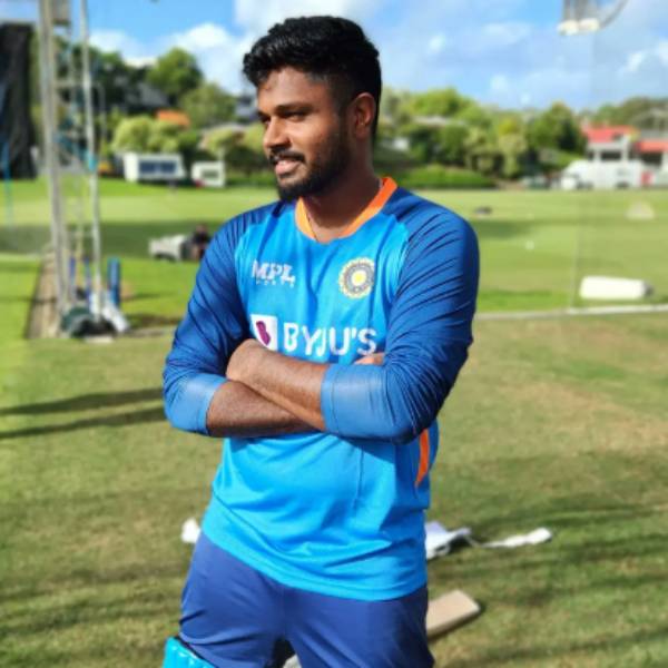 மீண்டும் நீக்கம் மீண்டும் நீக்கம்