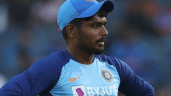  நெட்டிசன்கள் விமர்சனம் 