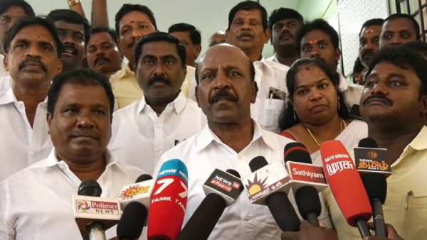 தங்க மோதிரம்