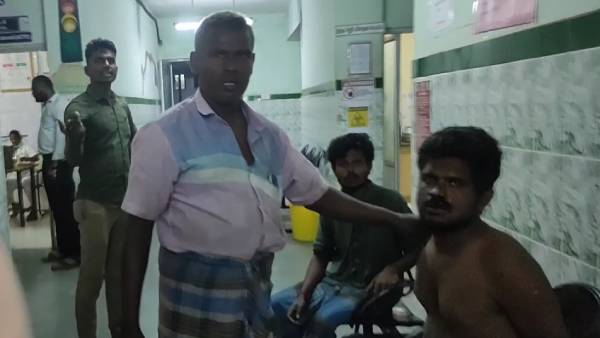 10 பேர் காயம் 10 பேர் காயம்