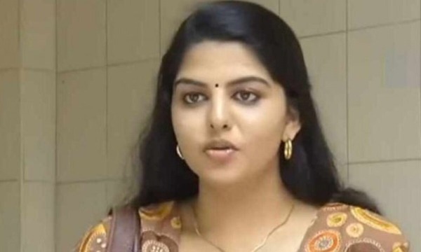 கோலங்கள் ஆர்த்தி 