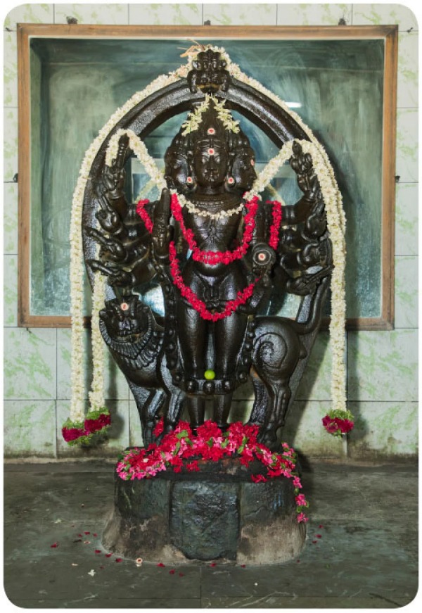 எந்த ராசிக்காரர்கள் எப்படி வணங்கலாம் 