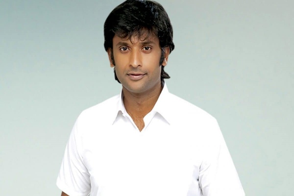  வினோஜ் பி செல்வம்