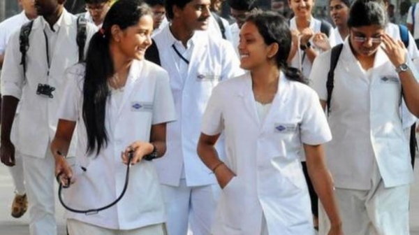 மருத்துவக் கல்லூரிகள் 