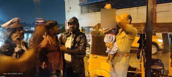 மடக்கி பிடித்த போலீஸ் 