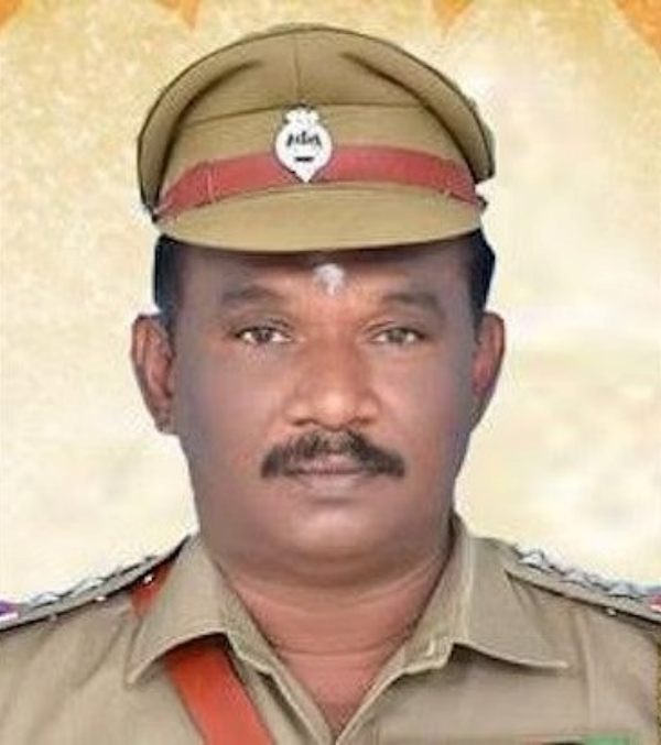 ஒரு லட்சம் பைன் 