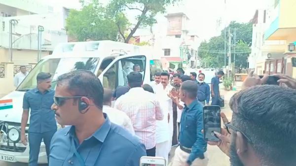 திமுகவில் 