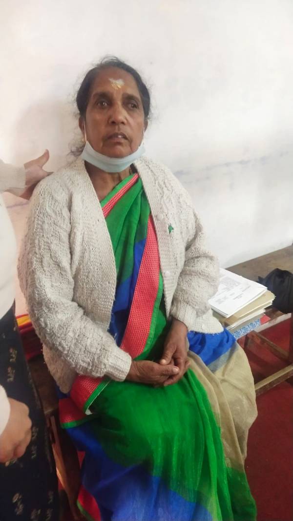 இளநிலை உதவியாளர் இளநிலை உதவியாளர்