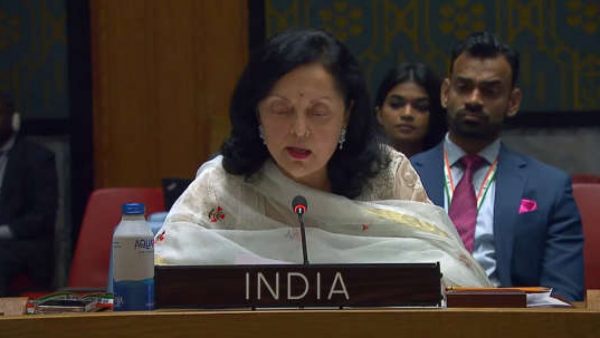 ஜனநாயகத்துக்கு முக்கியத்துவம் 