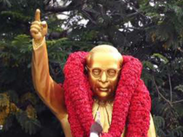 வேதனை அளிக்கிறது 