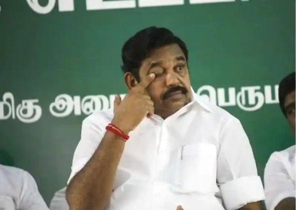 காலியாகும் கூடாரம் 