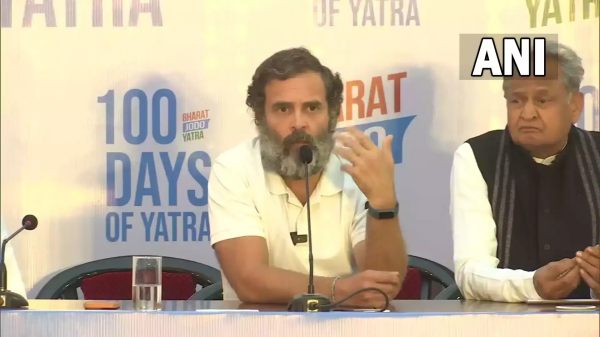 இந்தியா தூங்குகிறது இந்தியா தூங்குகிறது