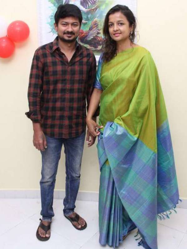 மக்களுக்கு சேவை