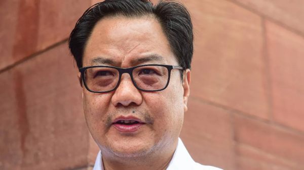 கொலிஜியம் முறைக்கு எதிர்ப்பு கொலிஜியம் முறைக்கு எதிர்ப்பு