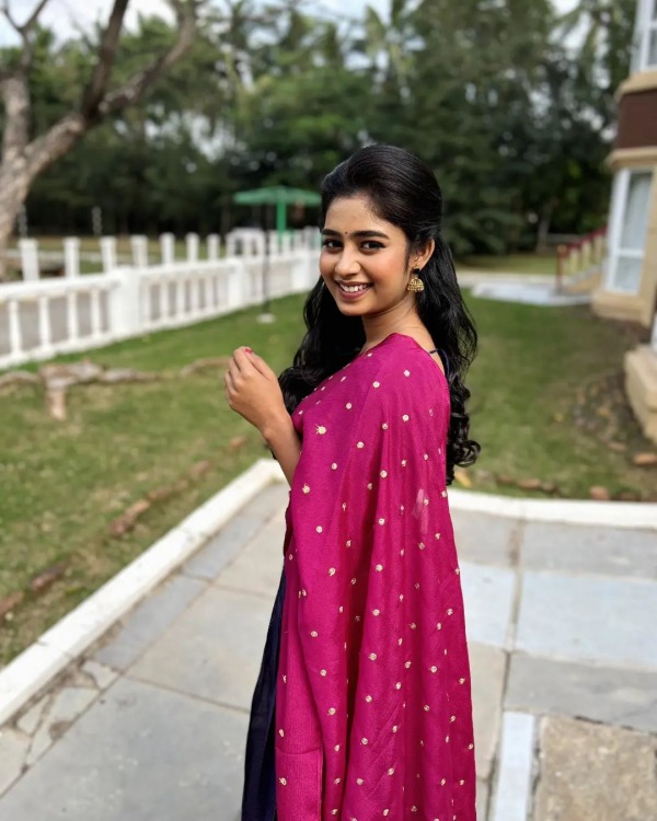 முதல் பதிவு
