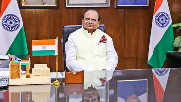 உச்சநீதிமன்ற விதிகளை மீறும் வகையில் 