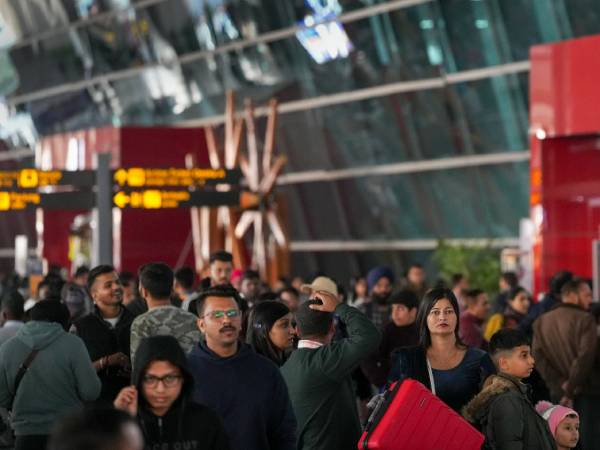 போராட்டம் - வாக்குவாதம்..