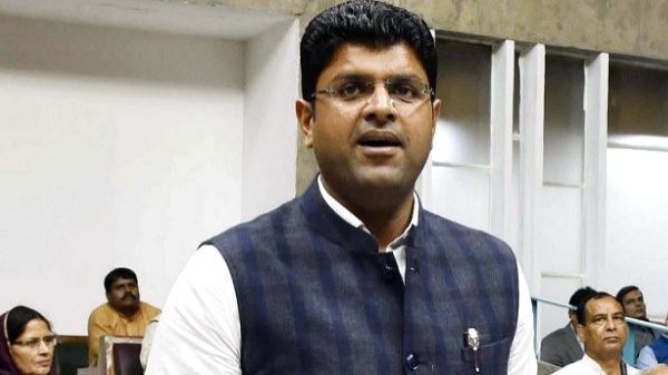 நாய் குறுக்கே வந்ததால் 