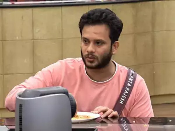 தொடர்ந்து நடக்கிறது