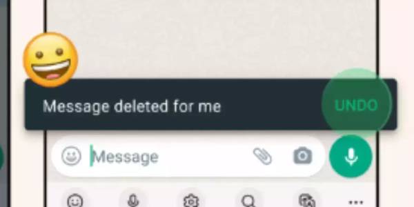 அலறவிடும் delete for me