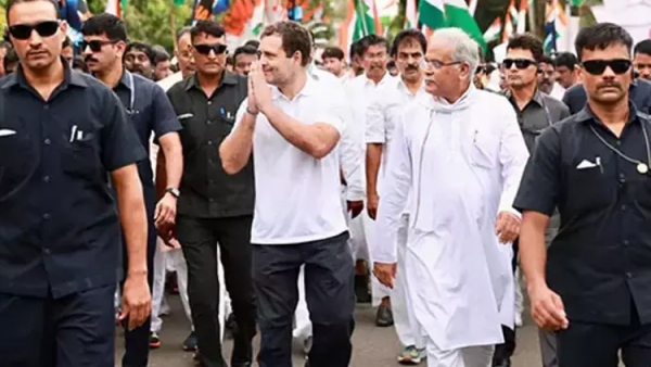 மகாராஷ்டிரா சென்ற ராகுல் 