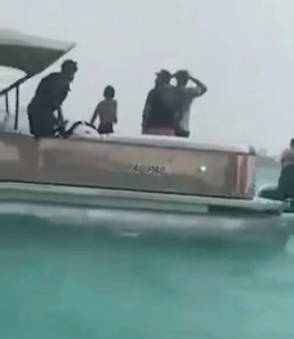 வலியுறுத்தல் 