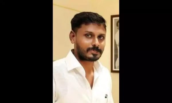  கம்ப்யூட்டர் ஆபரேட்டர்