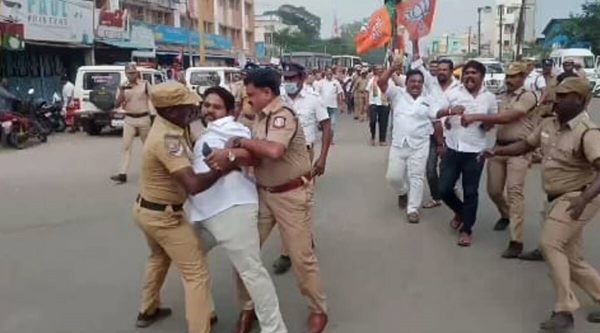 திமுகவினர் புகார் திமுகவினர் புகார்