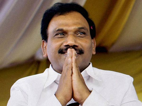 நீலகிரி தொகுதி எம்பி