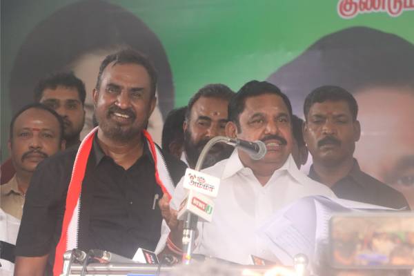 ஈபிஎஸ்ஸை முதல்வராக்குவோம் 