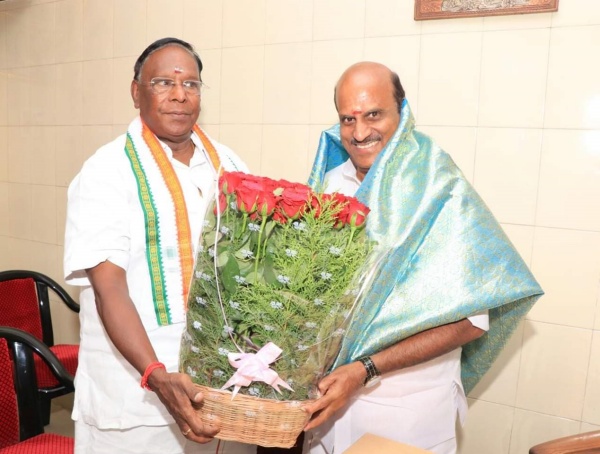 தோலை உரிப்பேன்