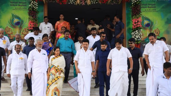  ஸ்பெஷல் விமானம் 