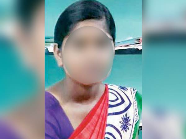  கழுத்தில் கத்தி