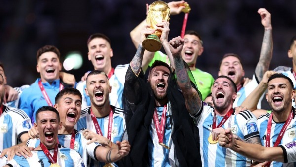 கோப்பை வசமானது