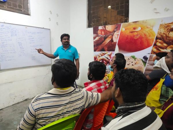 பரோட்டா போட பயிற்சி 