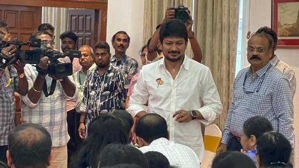  கருப்பு சிவப்பு 