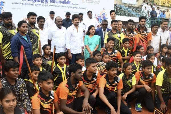 ஆர்வத்தை உருவாக்க வேண்டும் 