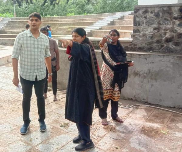 கனிமொழி கள ஆய்வு 