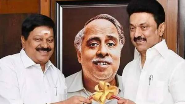 கட்சி தாவல் 