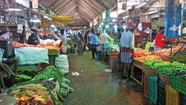 காய்கறி வரத்து குறைவு 