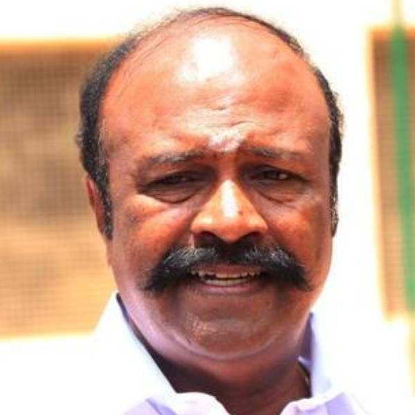  இலாகாக்கள் மாற்றம்