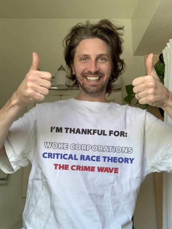 பச்சை நிற வண்ணத்தை அடித்து விடுங்கள்