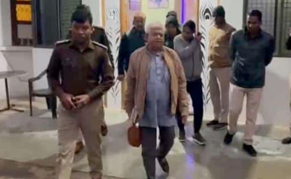 கைது நடவடிக்கை