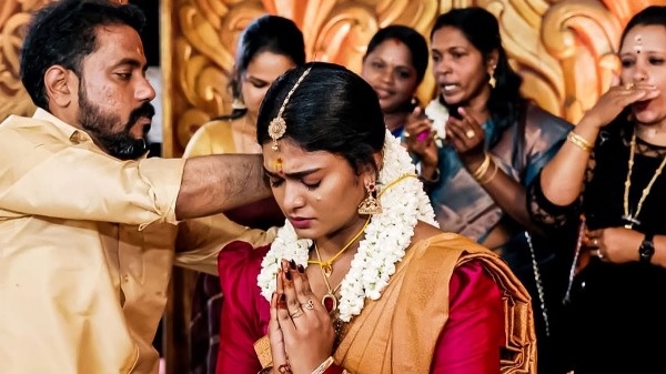 திடீர் திருமணம் 