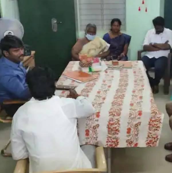  சிகரெட் சிகரெட்