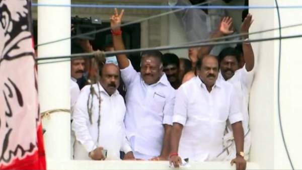 டாக்குமெண்ட்